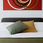 Dome'S Charme By 