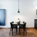 Dome'S Charme By 