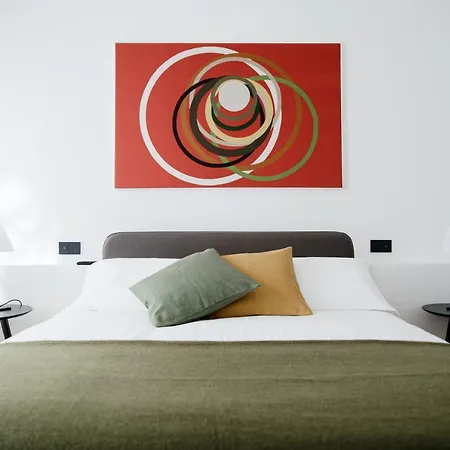 Dome's Charme - The House Of Travelers Apartment Como