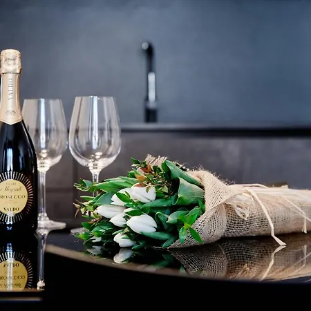 Dome's Charme - The House Of Travelers * Como