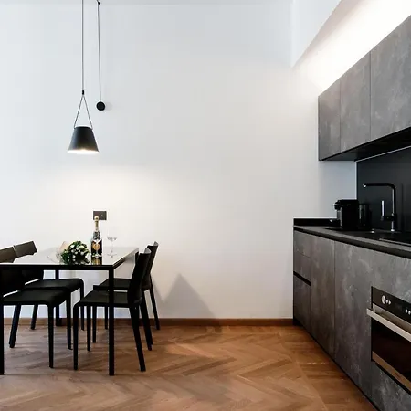 Dome's Charme - The House Of Travelers דירה