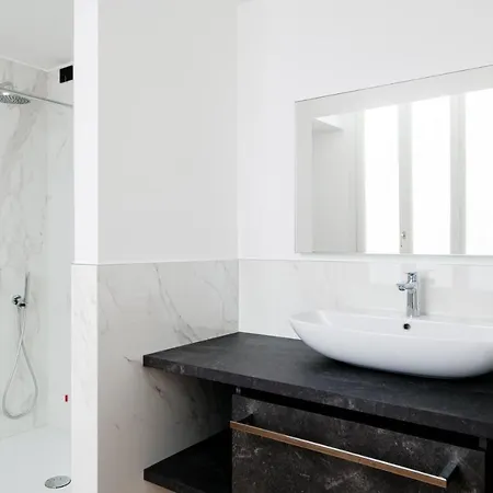 Dome's Charme - The House Of Travelers דירה *